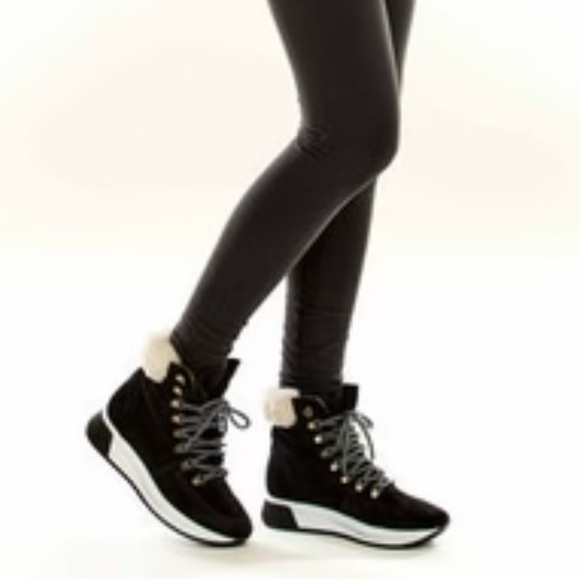 LAYTONBK CORDANI HIGH TOP SUEDE SNEAKER size 39 - Picture 2 of 3